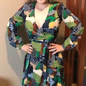 Akashi leaf print wrap dress